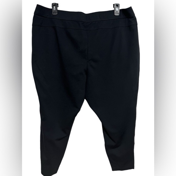 Lane Bryant Pull On Zipper Ankle Pants - Picture 2 of 4